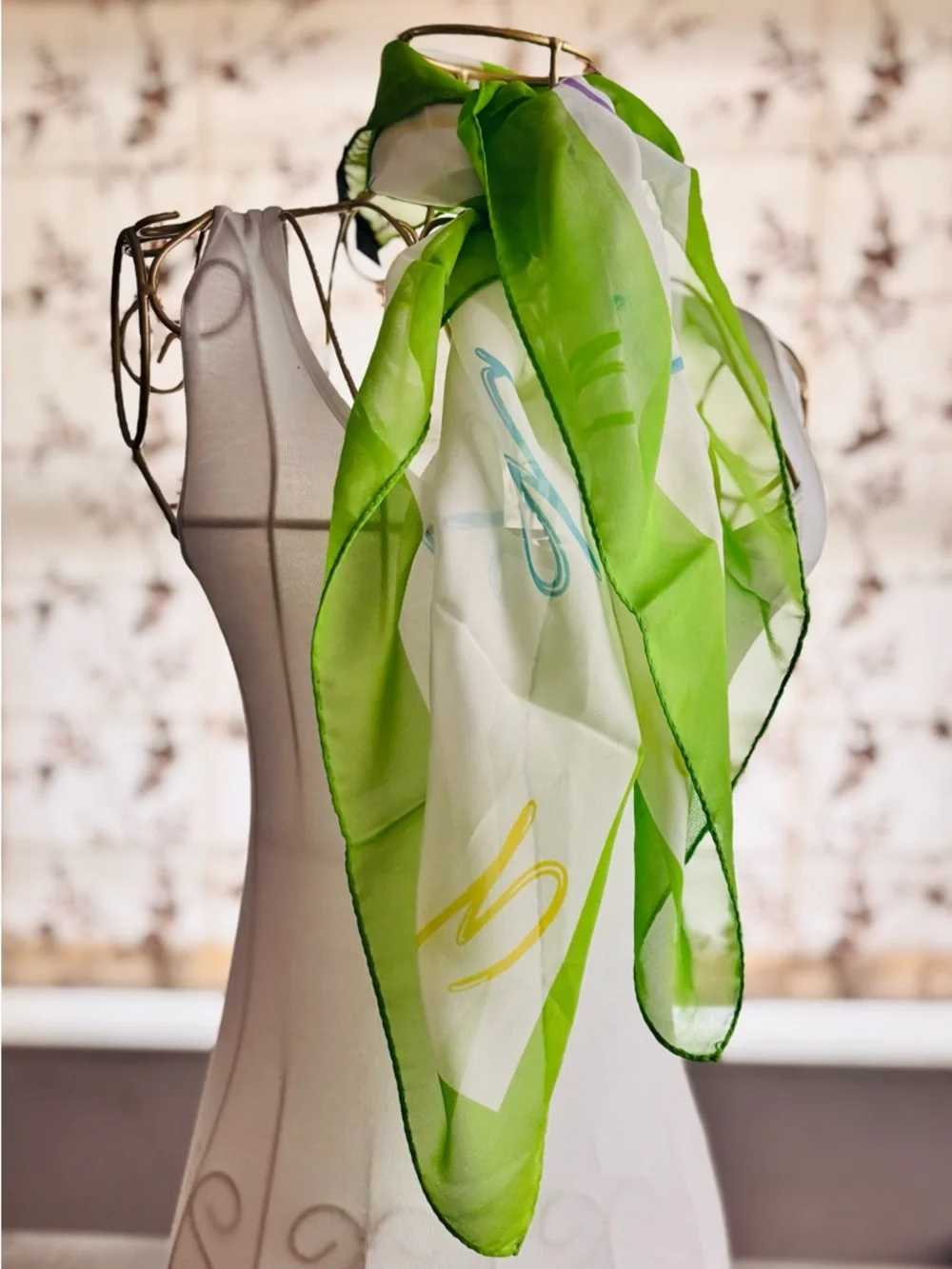 Vintage Genny 100% Silk Scarf Made in Italy 33x34